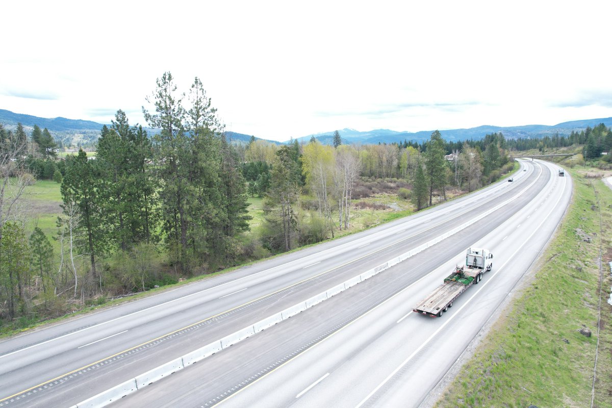 Work began this week to continue paving & adding concrete barrier to the median of I-90 east of 4th of July Pass. What to expect through June: ⚠️55 mph reduced speed limit 🚧Single lane traffic Check 511 for updates or click here for project info ➡️ow.ly/MK8f50RsGPl