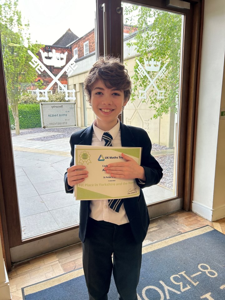 Congratulations to #StPetersYear8 Alex who won a distinction certificate, gold medal, book prize and a special certificate for ranking 1st in the region on the recent Cayley Olympiad! 📚 Read more about Alex's result here: t.ly/Vq3kY #CHM2024 #StPetersTogether | 🤎