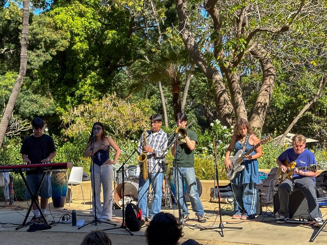 Thank you to the ~100 people who came to hear 287vinyl, Old Growth, and Garden Party play against a backdrop of trees, birds, and sunshine at Music in the Garden ✨ Catch more music in the garden during our 5/18 Clarkia Festival, and on 5/23! Learn more: linktr.ee/uclabotanical