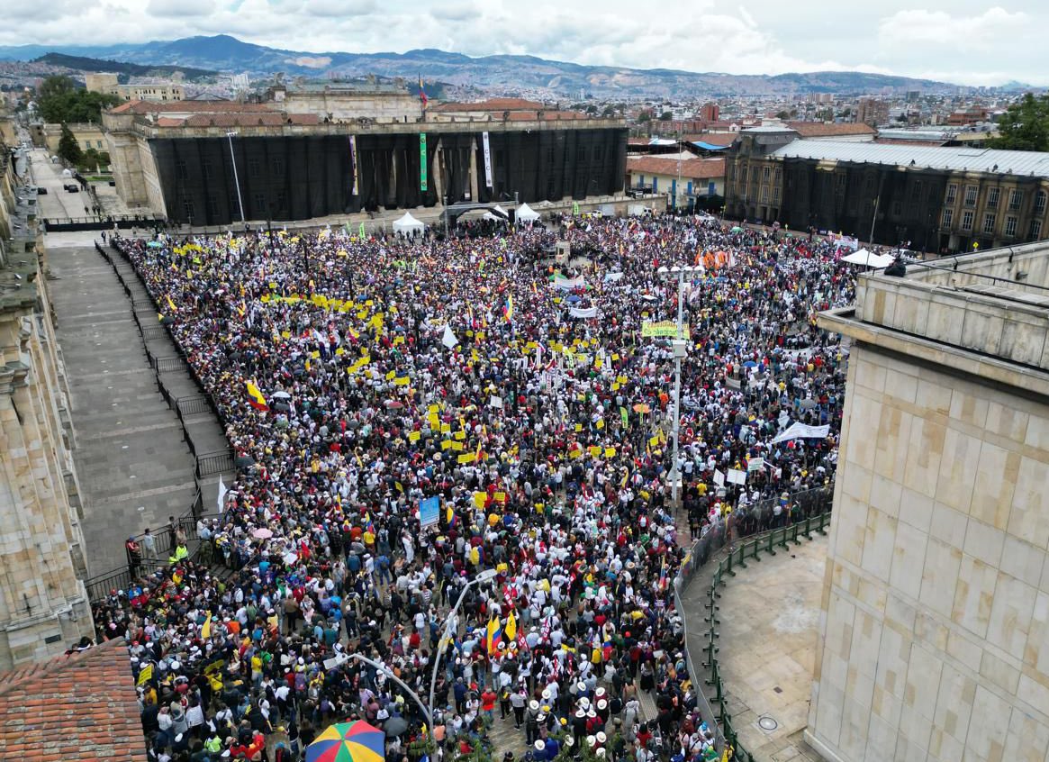 Un #1deMayo en Bogotá para la historia