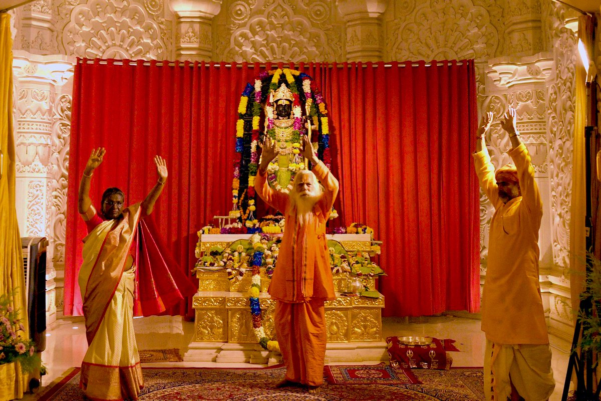 भगवान श्री राम सभी के है… 🙏❤️

#PresidentOfIndia #ayodhyarammandir