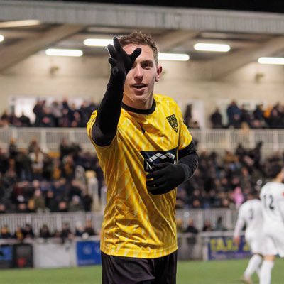 𝐒𝐭𝐫𝐢𝐤𝐞𝐫: 𝐌𝐚𝐭𝐭 𝐑𝐮𝐬𝐡

The former Southend man could make a return, after 15 goals for NLS Maidstone United this season. His work-rate and poacher like instincts could be useful for the shrimpers next season. With Maidstone failing to be promoted this could make sense