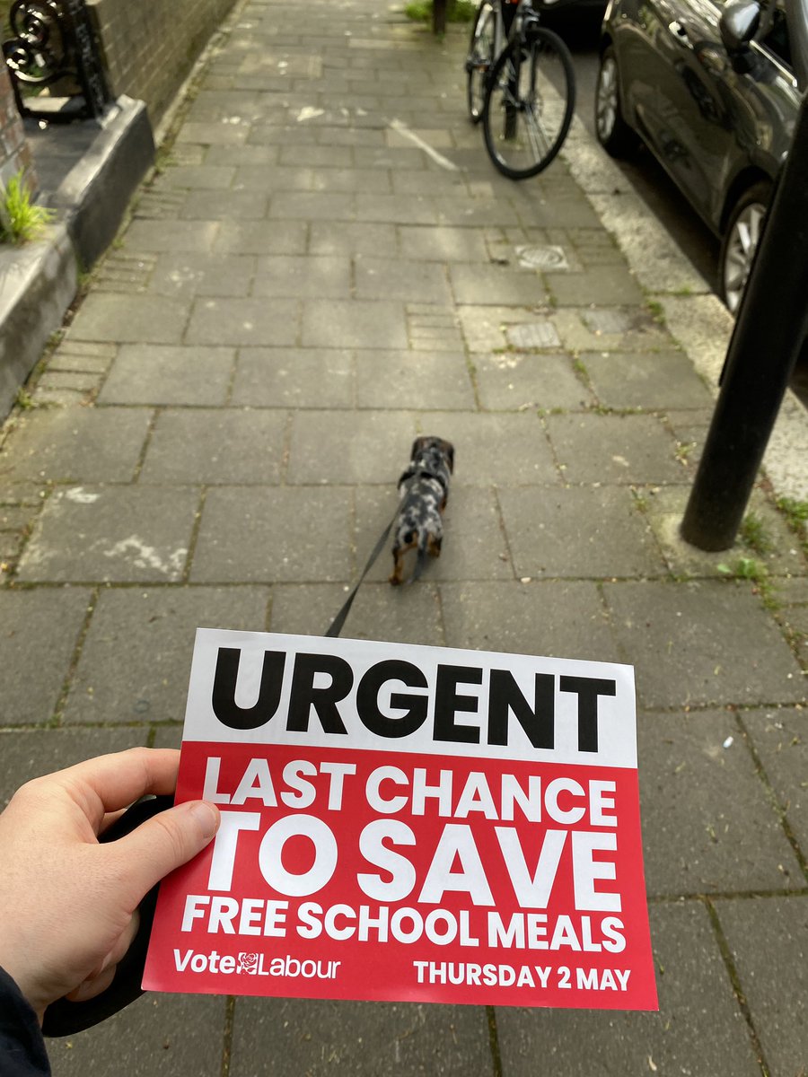 Good to get out in Stoke Newington on a sunny eve of poll. Winston’s backing @SadiqKhan and @Semakaleng 🐶🌹 Use all your votes for #Labour tomorrow! 🗳️