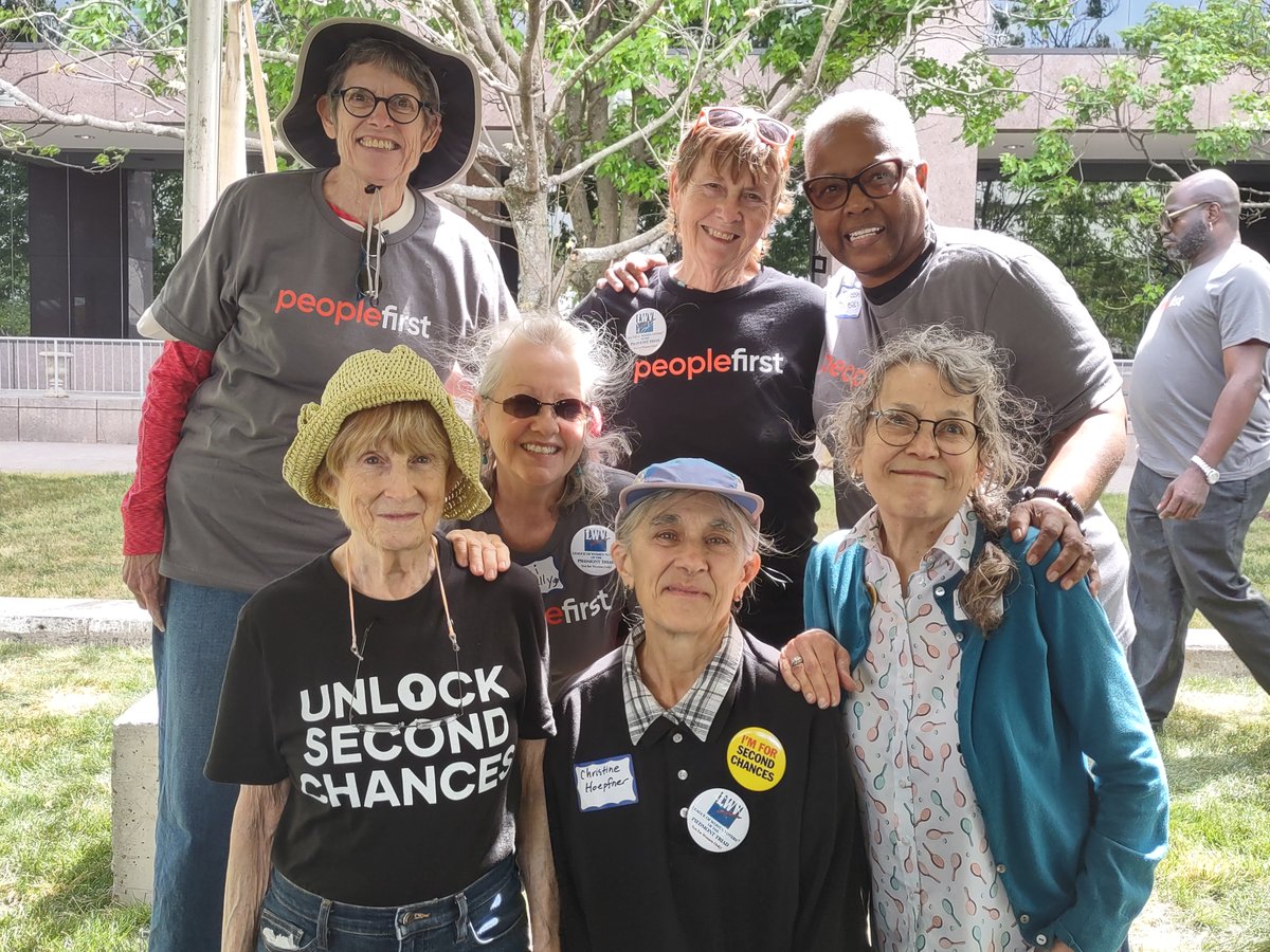 Kudos #NCSecondChanceAlliance for Second Chance Rally 2024! 
Tell reps to pass HB888 (stop license suspension for unpaid fines & fees); SB565 (automatic expungement of dismissed/not guilty charges); HB778 & 339.  Find reps:  tinyurl.com/2ubmyk8y  
Criminal Justice Roundtable