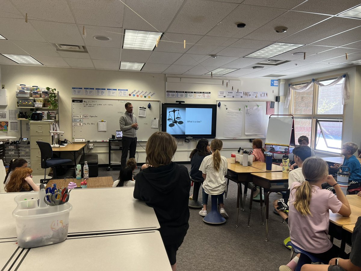 Thank you @nevadabar attorney Alex Morey for visiting the classroom and helping my #5thGrade students better understand our Constitution, on #LawDay.