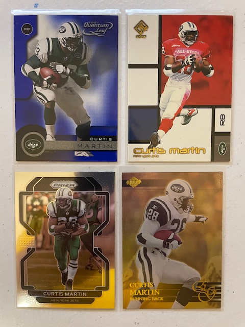 Happy Birthday day to the great @curtismartin!
- A friend
- A @profootballhof player
- But most importantly, a #HallofFame PERSON!

In honor of his bday, lets giveaway some of his cards.
✅LIKE
✅RT
✅TAG 2 FRIENDS

Winner picked tmrw @ 12pm

#TheHobby #baseballcards