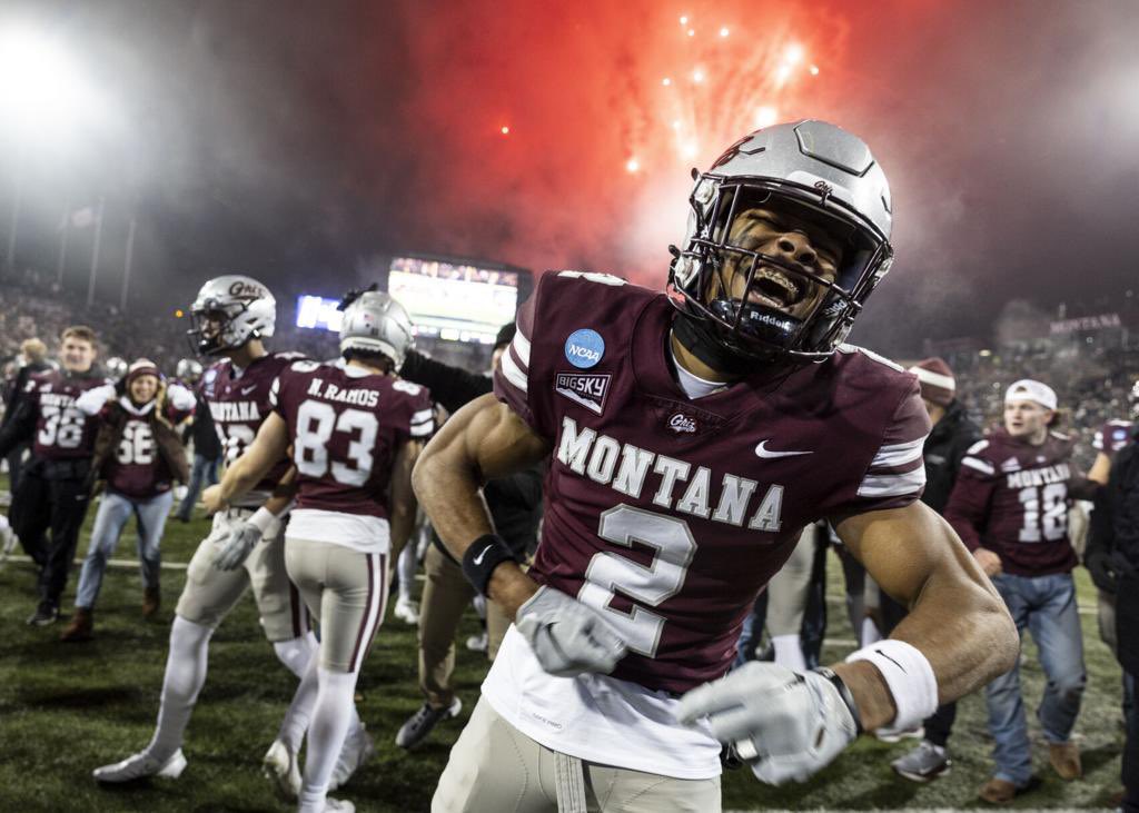 #AGTG After a great conversation with @CoachTimHauck I’m blessed to receive an offer from @MontanaGrizFB @CoachBam16 @Drobsofly @TxAlpha06 @CoachCulton @coachbirdd @StillKimball
