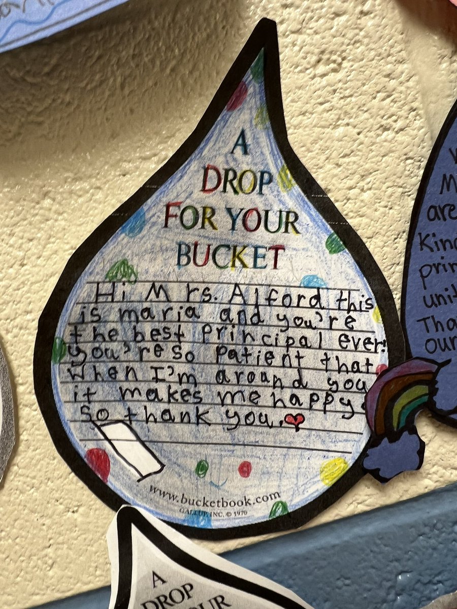 👏🏼 for our incredible principal, Mrs. Alford! 🎉 She pours her heart into everything she does, always prioritizing others' needs. Let's fill Mrs. Alford's bucket with love, appreciation, and gratitude. Thank you for being our guiding light! 🌟 #PrincipalAppreciation