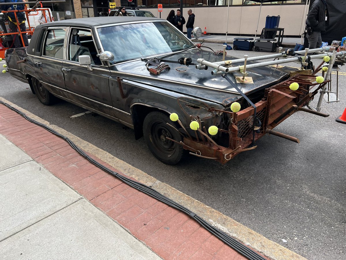 🎥#TWDDeadCity Season 2: 
Episode 202 (5/1/24)

Some of the many New York City vehicles on set today (including The Croat’s car)

📍Norwich Street, Worcester, MA