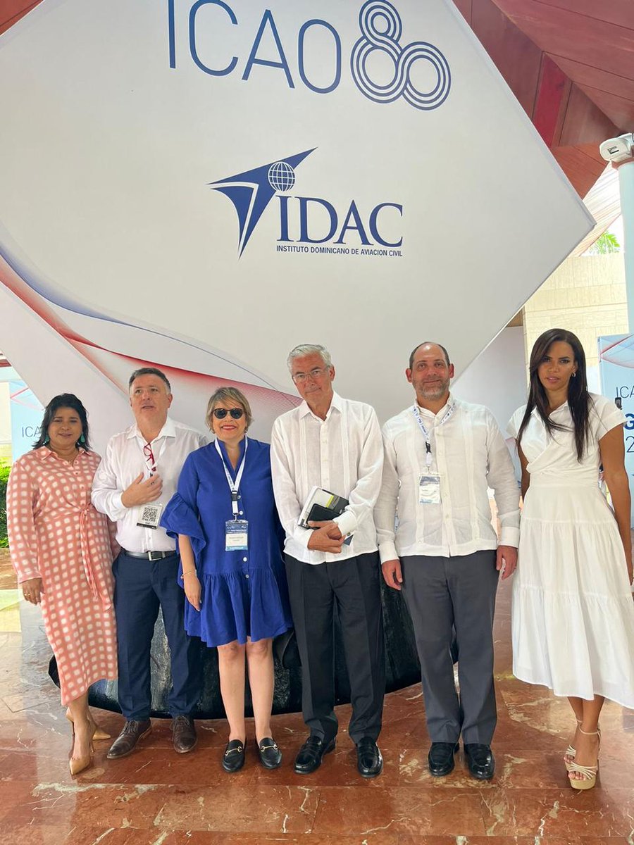 Hoy en Punta Cana con autores del libro de Derecho Aeroportuario en Iberoamerica antes de su presentación en el marco de la reunión internacional de ICAO e IDAC.