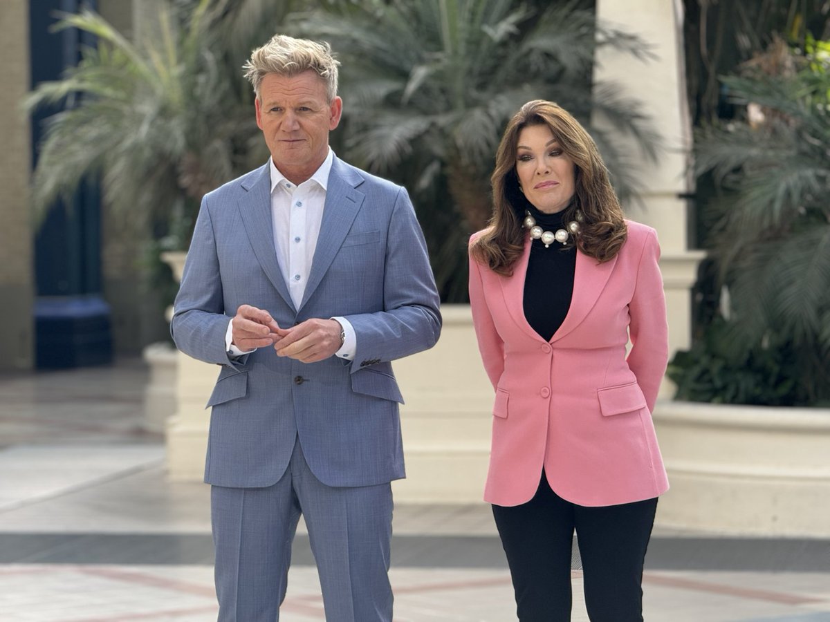 Name a more iconic duo I’ll wait! 🤭 We're only three weeks away from a new season of Gordon Ramsay's #FoodStars returning May 22nd on @FOXTV with next day @hulu!