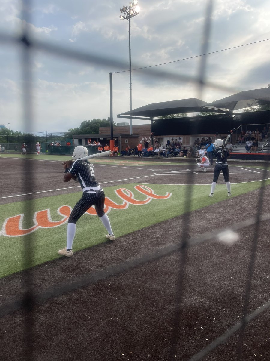 In Rockwall for Area softball💚🥎‼️🦅‼️ @lakeridgesb vs Rockwall…lets gooooooo, Eagles! @MISDathletics @alltheway30