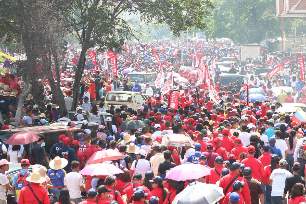 Almacenadora Caracas (@almacaracas) on Twitter photo 🇻🇪 En <a href="/almacaracas/">Almacenadora Caracas</a> nuestra clase trabajadora participó junto a los entes adscritos al <a href="/MinComNacional/">Ministerio de Comercio Nacional</a> en la Gran Movilización en #Caracas con motivo del Día Internacional del Trabajador, ratificando el compromiso en fortalecer la Venezuela Potencia
#MayoDeTransformación 🇻🇪 En <a href="/almacaracas/">Almacenadora Caracas</a> nuestra clase trabajadora participó junto a los entes adscritos al <a href="/MinComNacional/">Ministerio de Comercio Nacional</a> en la Gran Movilización en #Caracas con motivo del Día Internacional del Trabajador, ratificando el compromiso en fortalecer la Venezuela Potencia
#MayoDeTransformación