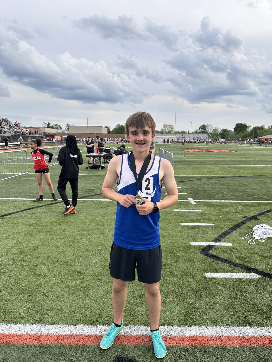 Kyle Longworth (@astad_boro) on Twitter photo Josh Linde with another 1st place finish for Springboro in the 1600M with a new PR of 4:56.47!
Nice job Josh!!
<a href="/SpringboroT_F/">Springboro Track and Field</a> Josh Linde with another 1st place finish for Springboro in the 1600M with a new PR of 4:56.47!
Nice job Josh!!
<a href="/SpringboroT_F/">Springboro Track and Field</a>