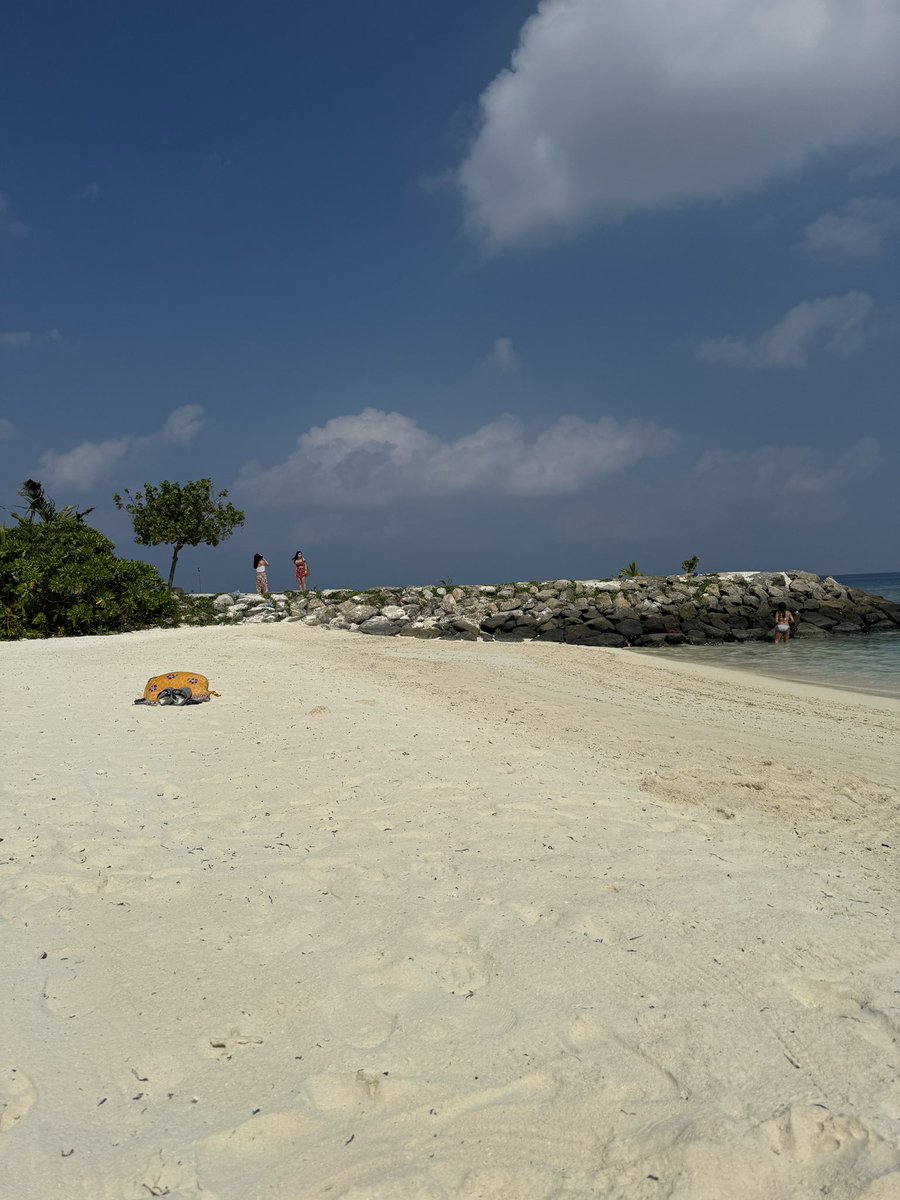 Beach views #maafushi #maldives