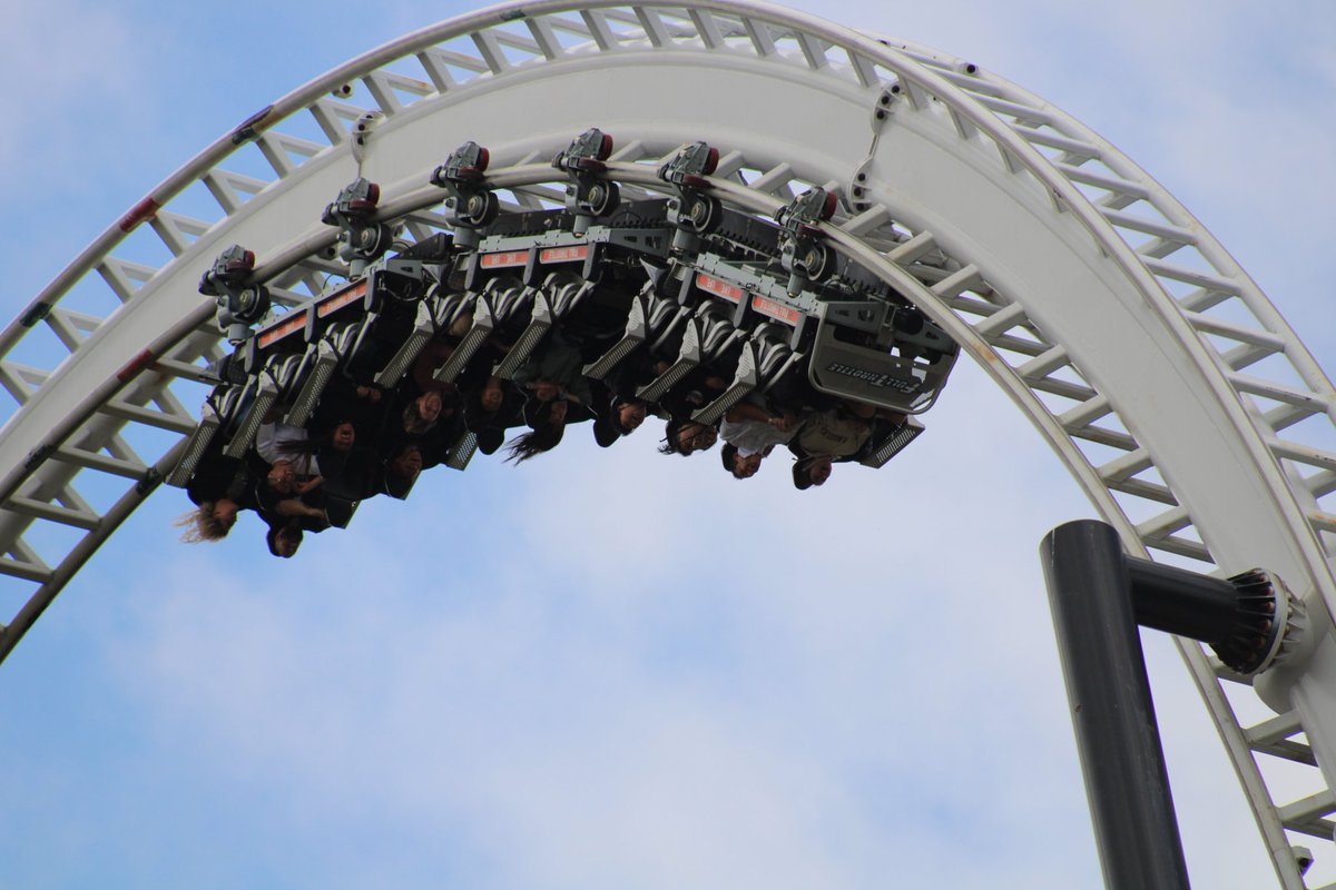Hang in there! It's almost Friday! #SixFlags #SixFlagsMagicMountian #FullThrottle