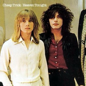 #BeginningsAndEndings day ✌️favorite 70’s opener yeah I know surprise😉Surrender Cheap Trick ‘78 google.com/url?q=https://…