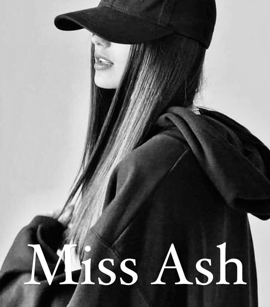 ❤️ MISS ASH ❤️
#hatstalk #miss #missash #themrash #fashion #bnw #bnwphotography #bnwmood #bnwphotography #bnwphoto #bnwlife #women #womenfashion #sneaker #sneakerhead #sneakpeek #sneakerfiles #mrashsneakers #snkrhds #snkrskickcheck #boston #fashionblogger #casualstyle #women