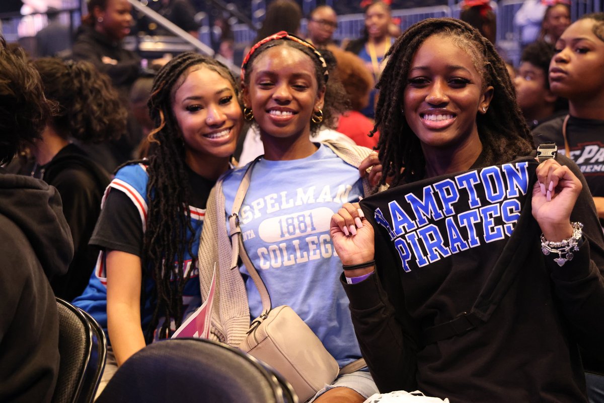 This #CollegeSigningDay, I was honored to celebrate the Class of 2024's hard work & learn where they will spend the next 4⃣ years ✍️🏿

It was great joining 2,500+ students, staff, and families to hear from our very special guests and represent my alma mater, @NCCU! 🦅 #EaglePride