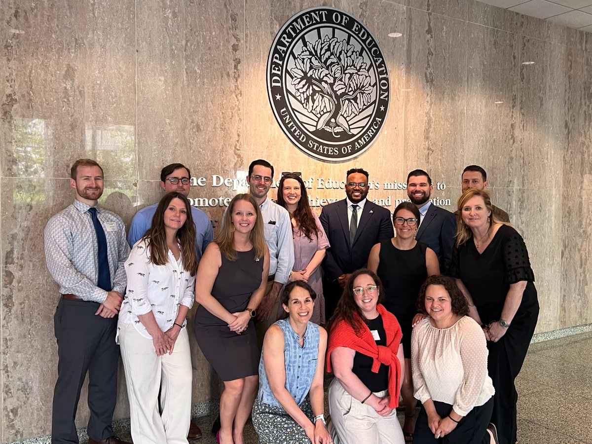#NACAC affiliate members and Director of #Advocacy Clarence Powell met with senior officials at the Department of Education yesterday to discuss #FAFSA and other issues related to #collegeaccess and success. @usedgov