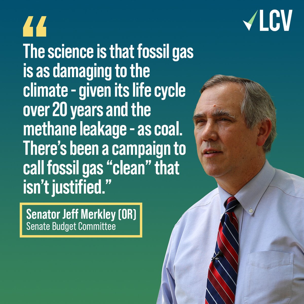 @SenJeffMerkley pushed back on the fossil fuel industry’s misinformation campaign to label liquefied fossil gas as “clean.”

The reality is, it’s just as bad - or even worse - for our climate and communities than coal. #StopLNG