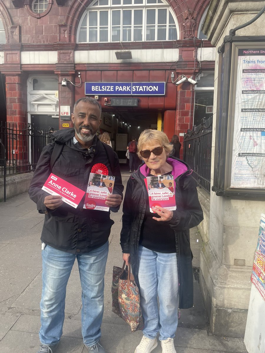 Reminding voters to use their vote wisely and vote 👇

@SadiqKhan 🌹✅
@anne_clarke 🌹✅
@UKLabour.   🌹✅

🙏 to @CreativeCamden 

@CamdenLabour 
@BHTLabour 
@HampsteadLabour 
#UKLabourparty 
#suleimanosman