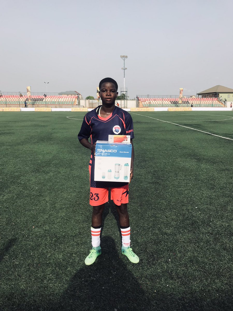 🥁 Your Nasco MVP of the Match 🆚 Army Ladies FC

💜 Victoria Amenyo 💜

Congratulations on a phenomenal performance, Vicky ! ✌🏿💕

Trdz: Eiii | UPSA | obolo | KNUST | Kudus

#BerryLadies 
#kasoa
#womanofthematch