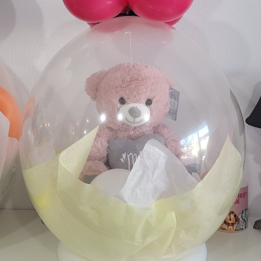 Make Mother's Day special with a unique stuffed balloon with a teddy and a shiny message inside! Available from Milwaukee to Madison. Show your love uniquely. See our varieties! 🐻❤️ bit.ly/46zgaqk
#MothersDay #StuffedBalloons #GiftIdeas #ShowLove #Dadslife
