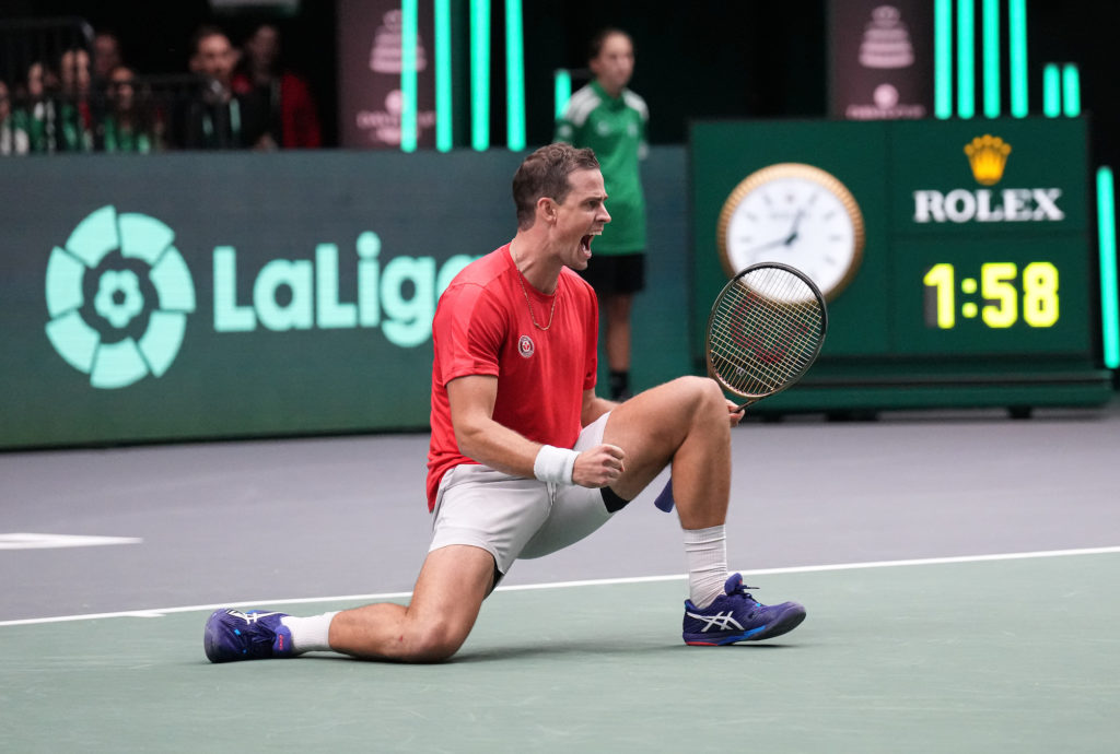 😎IN DEPTH WITH VASEK 😎 @vasekpospisil joins @BenLewisMPC of @MatchPointCAN for a feature interview! The 2022 @DavisCup champion reflects on his career, navigating injuries, playing during the Big 3 era, and much more! bit.ly/3y13cVN
