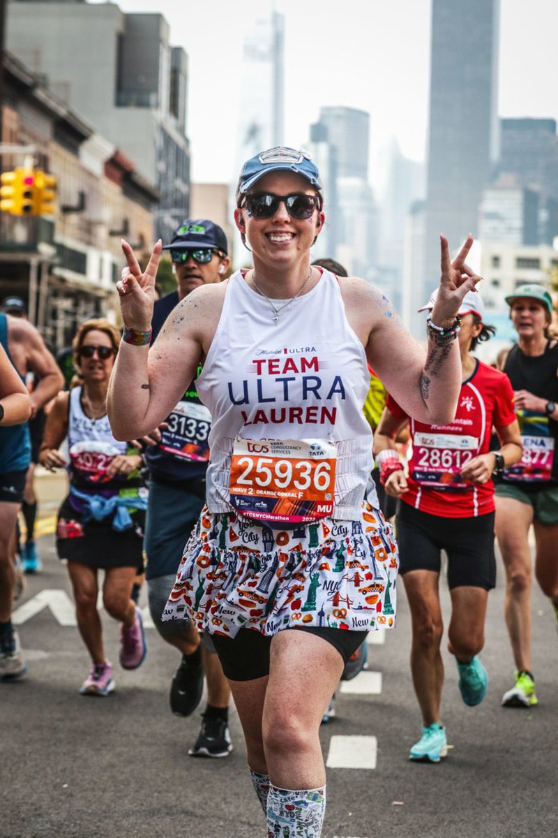 From the glitter to the excitement of running 26.2 around NYC to the killer after party with a few well deserved @michelobultra , NYC w #TeamULTRA was EVERYTHING and I’d love to get to do it all again.
 #ULTRAMarathonGiveaway #contest