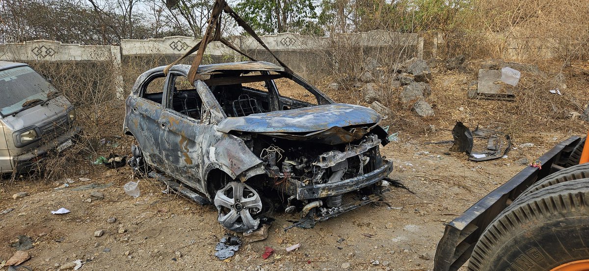 karthiRkeyan's tweet image. @TataMotors @TataMotors_Cars all our hopes, desires, dreams shattered in few minutes in front of our eyes.. the vehicle which we believed to the core failed us and made our belief to be a disbelief..  requesting you to support through the process..