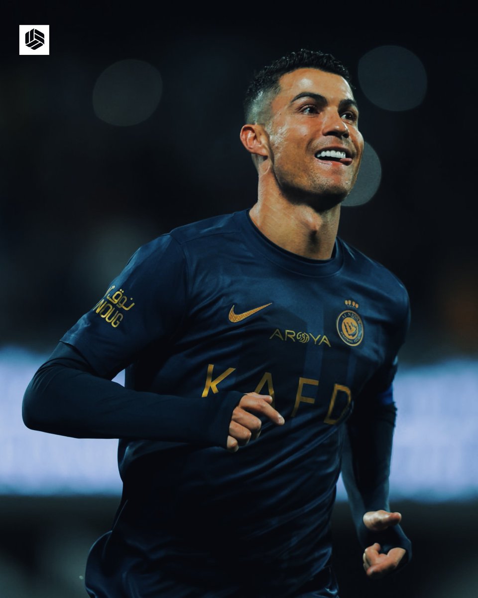 🚨 Cristiano Ronaldo auteur d'un DOUBLÉ avec Al-Nassr ce soir en demi-finale de Coupe du Roi ! 🔥 Ça fait désormais 44 buts en 45 matchs cette saison avec Al-Nassr pour le GOAT. 😮‍💨🐐