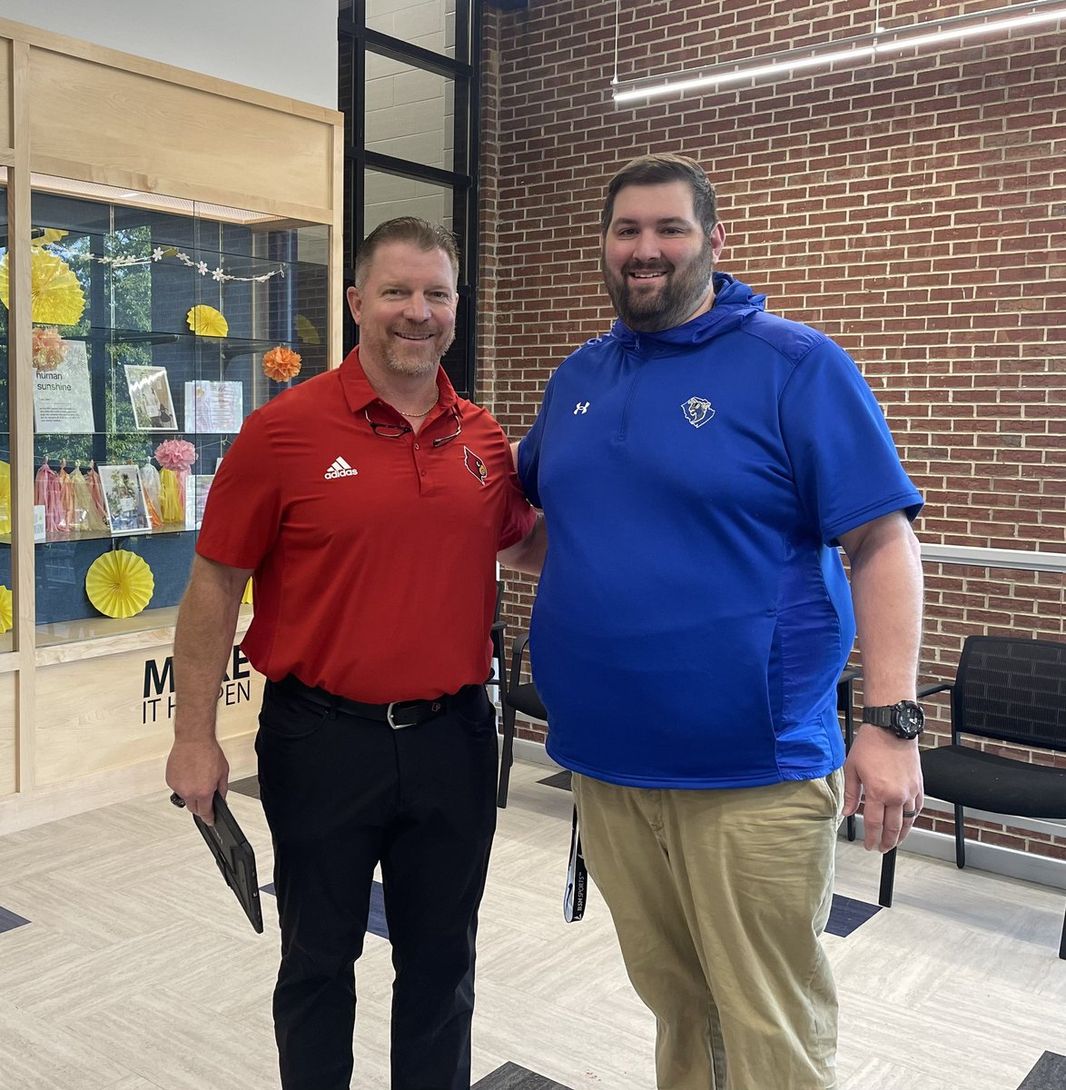 Thanks @MarkIvey90 and @LouisvilleFB for stopping by Nicholas County today and checking in on our Bluejackets!  🏈