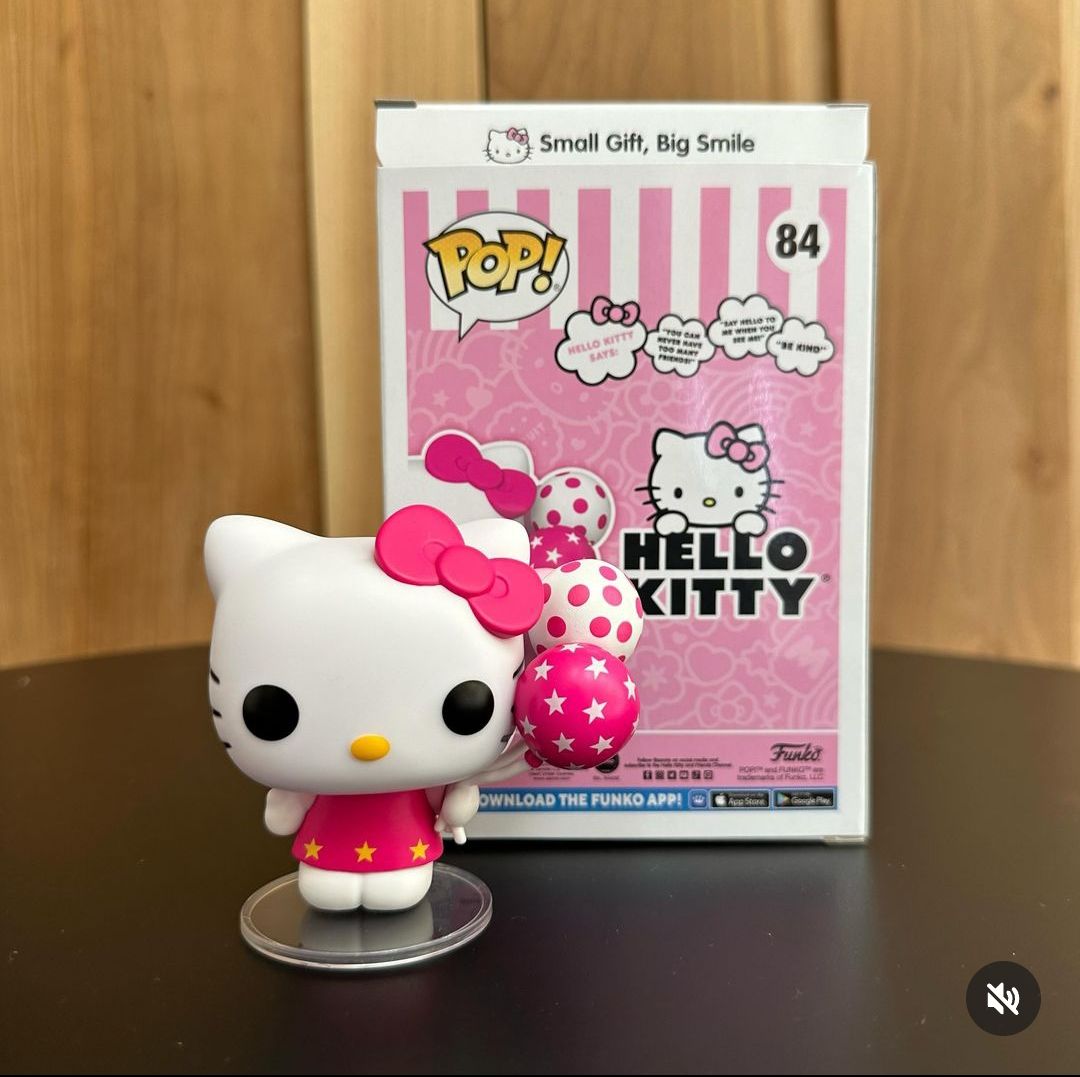 • Pop - First look at the new Hello Kitty - With Ballons!
.
.
.
📸 @littlemisschasesfunkos
#funkopops #funkopopcollection #funkopopcollector #funkopopaddict #funko #topfunkophotos #funkofanatic #popcollector #popfigures #popvinyls #funkos #funkoverse #popinabox #hellokitty