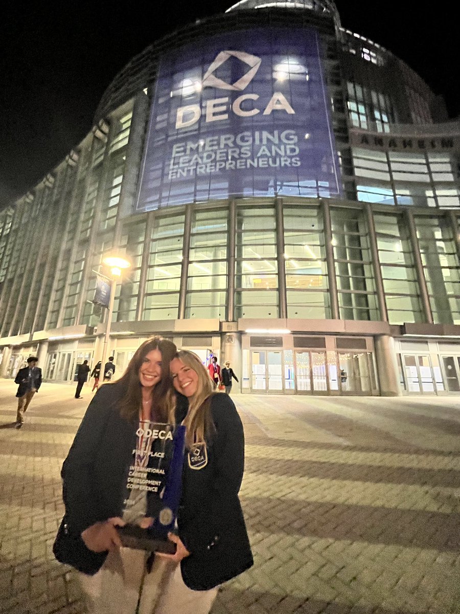 CONGRATULATIONS to all of our <a href="/WestonkaDECA/">Westonka DECA</a> International participants! You made us proud. A special shout out to Olivia Adam and Gab Larsen for earning FIRST PLACE for the chapter project! 🔷