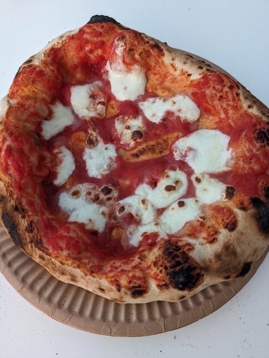 Buszkers's tweet image. Dzisiaj wypiek udany. #PizzaLife #Majówka