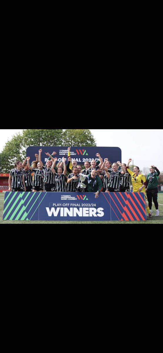 Very proud of Lucy today.  Battled against an injury and played the full game to win the WSL Academy National Play-Off Final today with <a href="/ManUtdWomen/">Manchester United Women</a>.  <a href="/CanonSladePE/">Canon Slade PE & Sport</a>