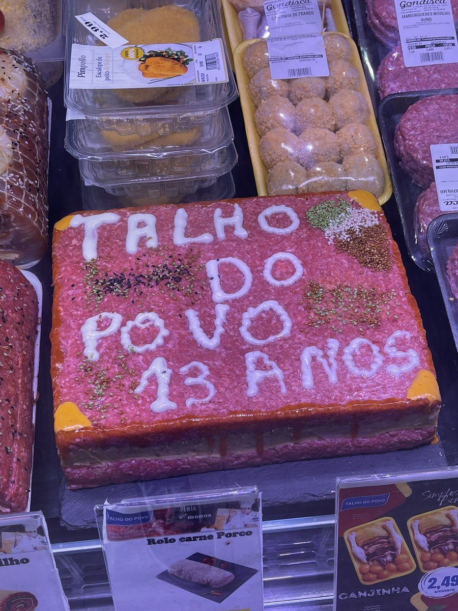 Que se passa mor, mal tocaste no teu bolo de carne com texto de m*ita