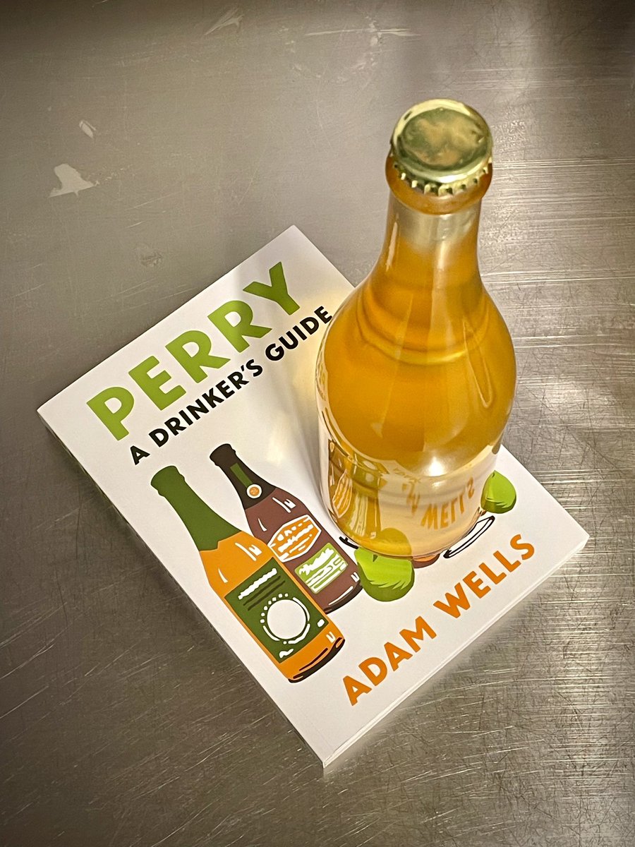 It seems very appropriate tonight to crack open one of my remaining 2019 vintages of @BEARDspoon ‘Pearfect’. A single variety Perry, probably a Huffcap, from an ancient single tree on the Isle of Oxney, Kent. Off dry with a touch of fizz, has aged well. Congrates to @Adam_HWells!