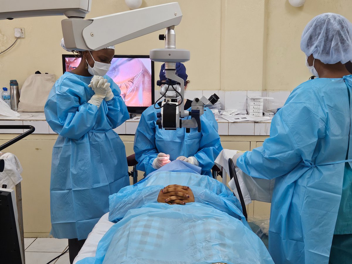 We celebrate labour day in service to the people of #SierraLeone. Day 3 of corneal transplant week: 16 sight-restoring surgeries done so far. Grateful for life-saving skills and an awesome #eyehealth team @dukeeyecenter @DukeGlobal @mohs_sl @DembyAustin @dsengeh @PresidentBio