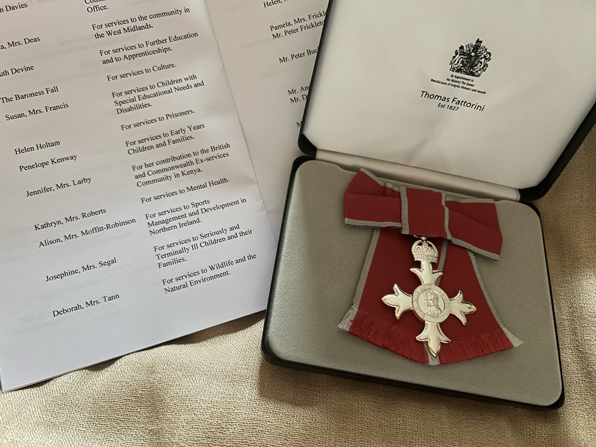 Wow what an absolutely incredible, special and memorable day at Buckingham Palace today, being awarded an MBE for services to wildlife and the natural environment. Thank you to everyone who supports our work at @HantsIWWildlife, we couldn’t do it without you xx