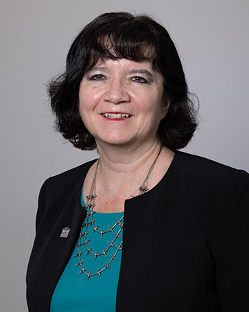 Purdue University Northwest names Marie Mora as Provost and Vice Chancellor for Academic Affairs: bit.ly/3WkxfSn Please join us in welcoming Dr. Mora to PNW! #PowerOnward