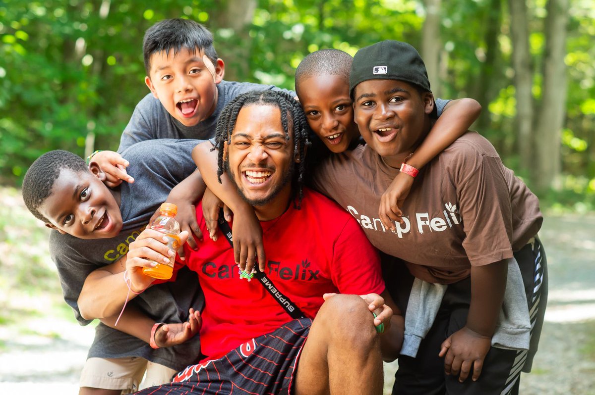 🎉 Today is the start of National Foster Care month! In honor of this we want to take a moment to thank everyone in community for their dedication to our mission. If you would like to continue the support, please join us for Walk This Way or donate today: buff.ly/3sImMhH.