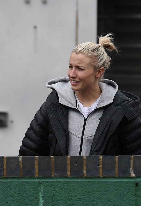 Leah Williamson watching Arsenal’s U21s Final earlier today ❤️