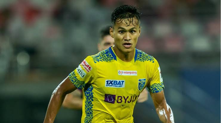 🚨🏅Jeakson Singh has one year left on his contract with Kerala Blasters FC. 

• No club has made an offer or got into a discussion with the club/agent of the player yet

---@MarcusMergulhao