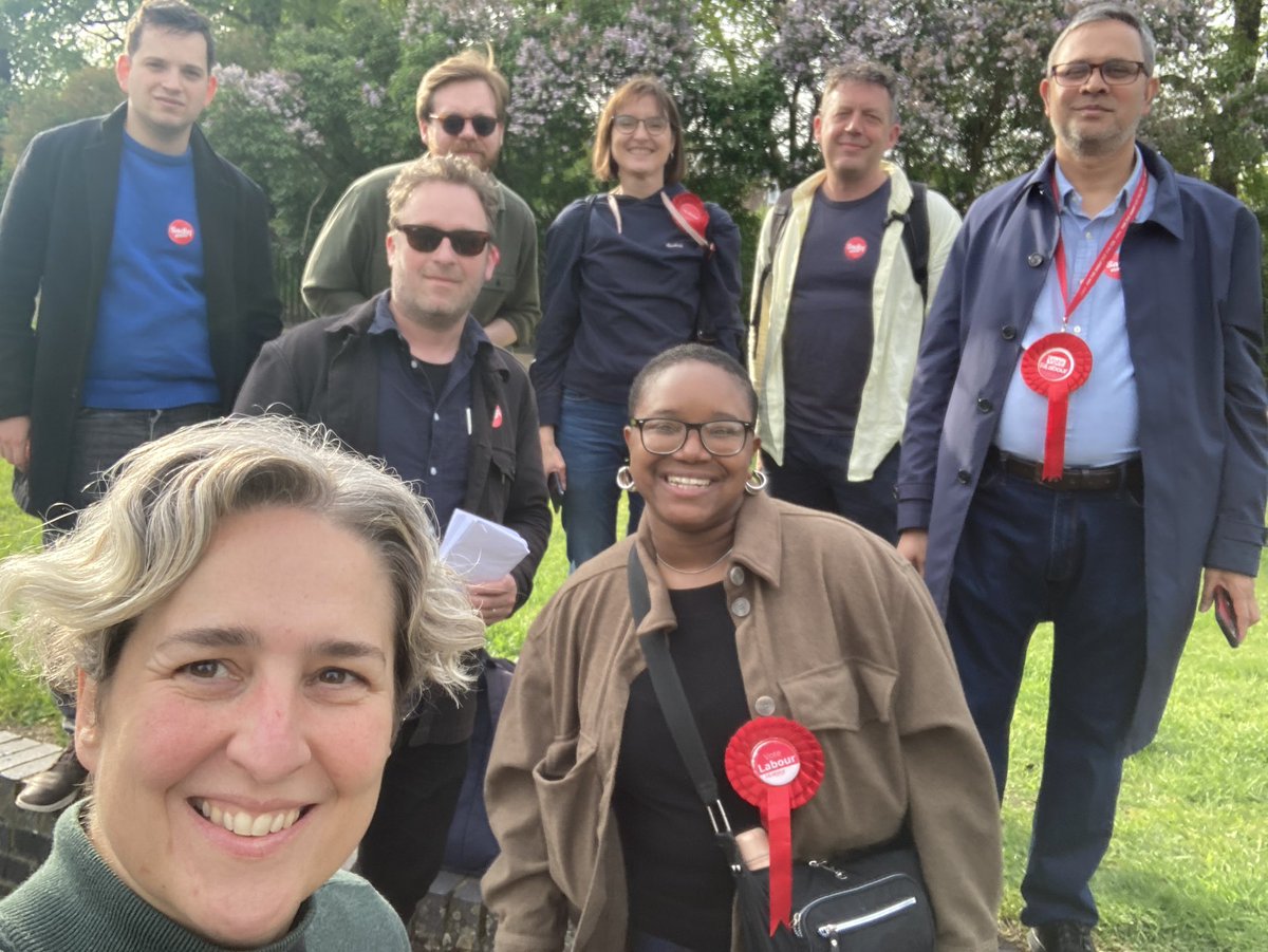 It’s Eve of Poll - a fine, warm evening in #Hackney, with one message for the doorstep: 🌹All Votes for Labour! 🌹Vote @SadiqKhan 🌹Vote @Semakaleng 🌹Vote @JasziieeM 🌹Vote @FarukDalTinaz 🌹#VoteLabour