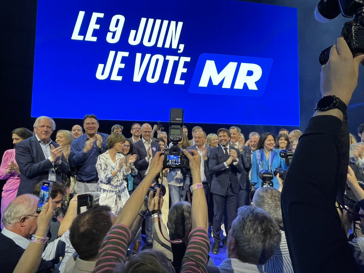 1er mai - La vraie Fête du travail 💙
À quelques semaines des élections du 9 juin, gros rassemblement des militants autour de la valeur du #travail !

Le post en intégralité: facebook.com/share/p/2Ac1EX…

<a href="/MR_officiel/">MR</a>