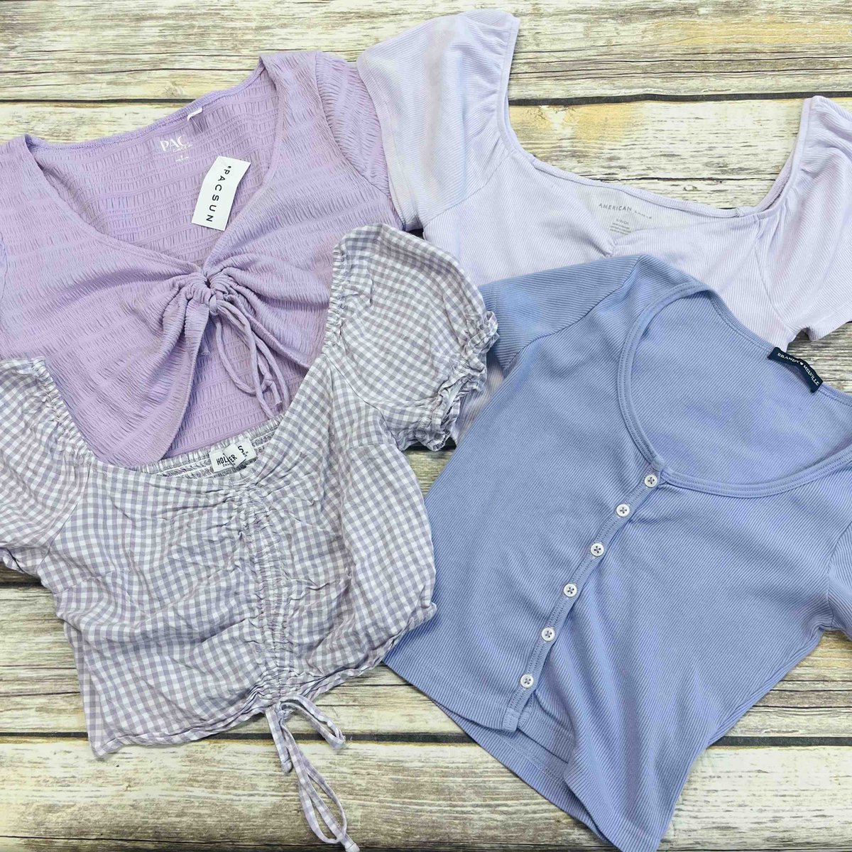 Matching colors have never been easier to find than they are at Plato’s 🤩 if you’re looking for a specific piece to match, you’re in the right place 💜
———
#gentlyused #platoscloset #thriftedootd #thriftedstyle #brandsforless #brandname