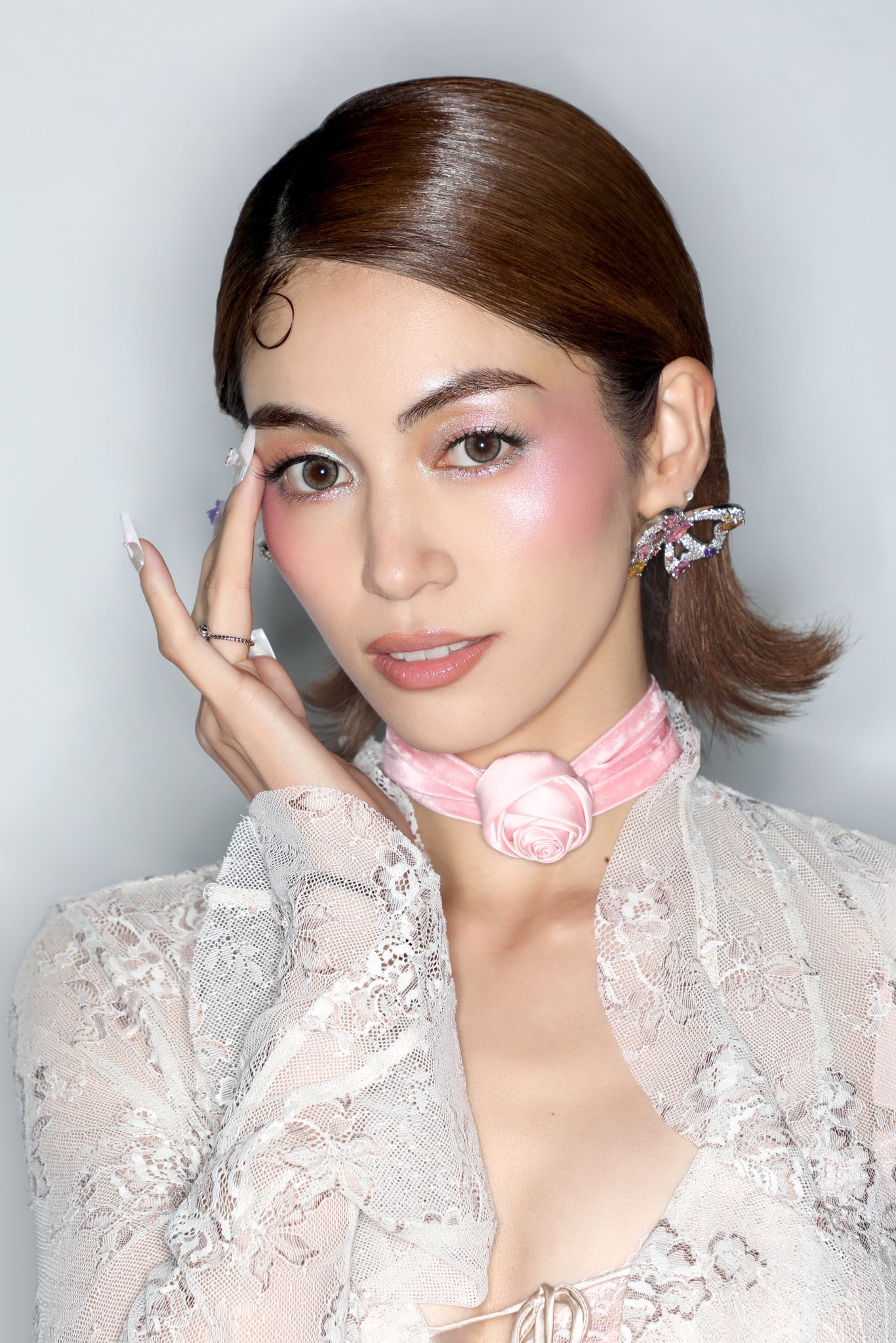 GMhIWm3bgAAaNvJ?format=jpg&name=large