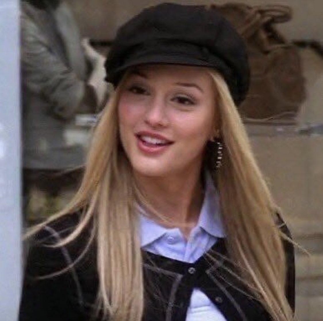 blonde leighton meester is everything